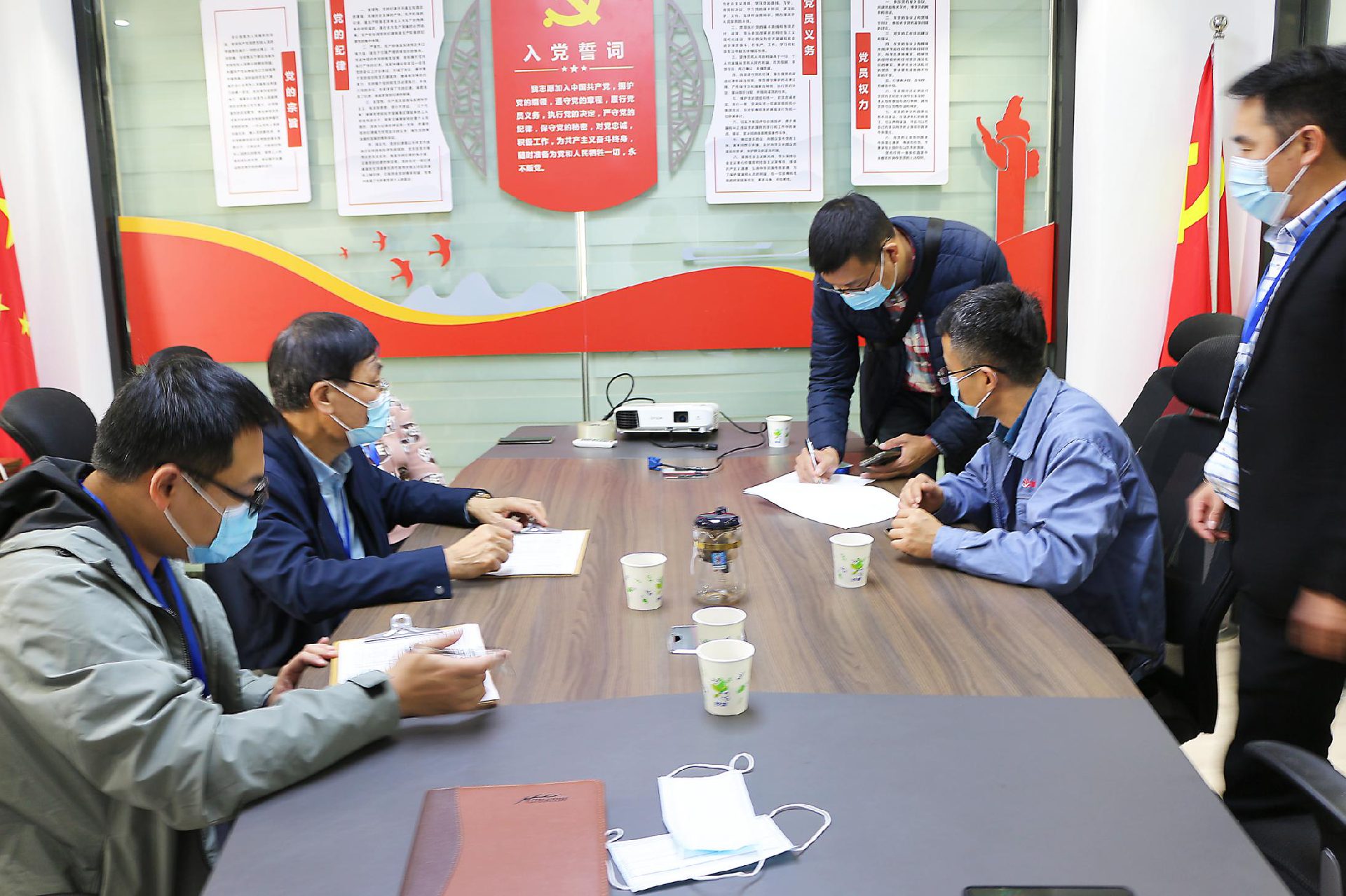 1639620679929293.png 圖片3.png